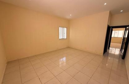 Villa - 5 Bedrooms - 6 Bathrooms for rent in Al Falaj - Al Riqqa - Sharjah