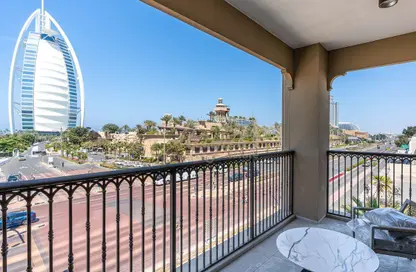 Apartment - 3 Bedrooms - 4 Bathrooms for sale in Lamtara 1 - Madinat Jumeirah Living - Umm Suqeim - Dubai