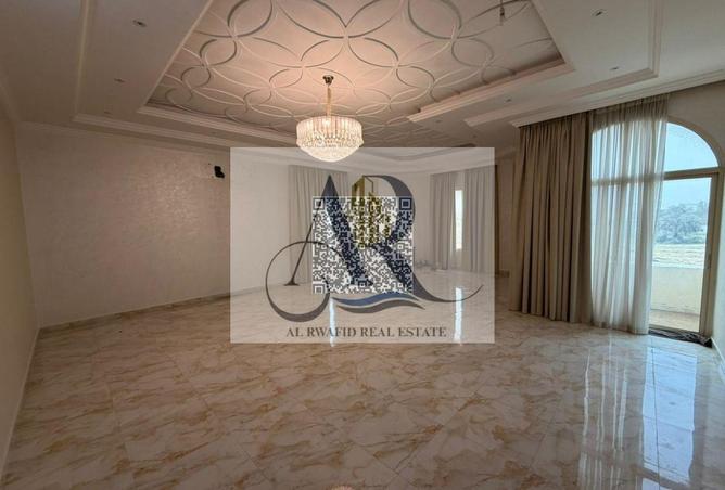 88751833 - Property Image 2