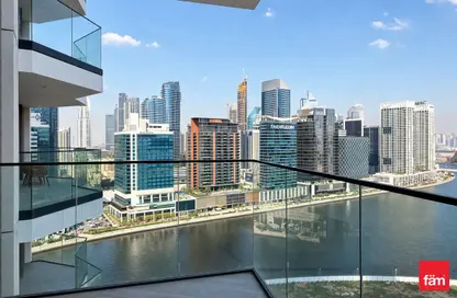 شقة - غرفة نوم - 2 حمامات للبيع في بنينسولا ثري - بنينسولا - الخليج التجاري - دبي