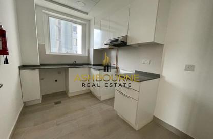 Apartment - 1 Bedroom - 1 Bathroom for rent in Bloom Towers B - Bloom Towers - District 10 - Jumeirah Village Circle - Dubai