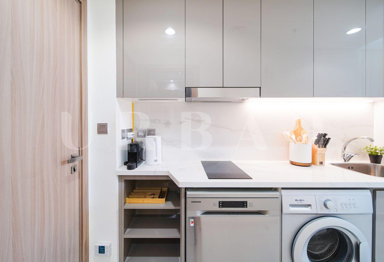Lavish Upgrade | Fully Furnished | Ready to Move photo 9