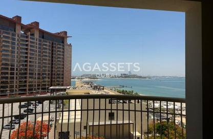 Apartment - 2 - 3 for rent in Al Das - Shoreline Apartments - Palm Jumeirah - Dubai