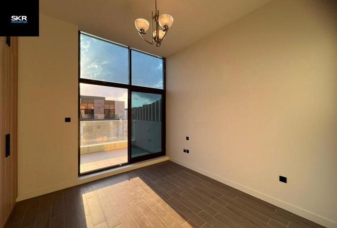 145054530 - Property Image 2
