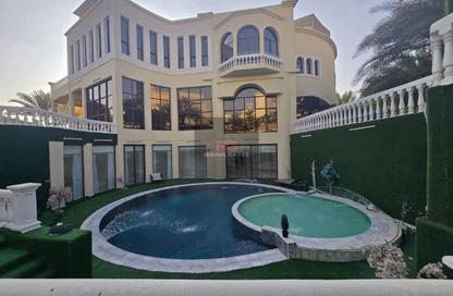 Villa - 7+ - 7+ for rent in Sector E - Emirates Hills - Dubai