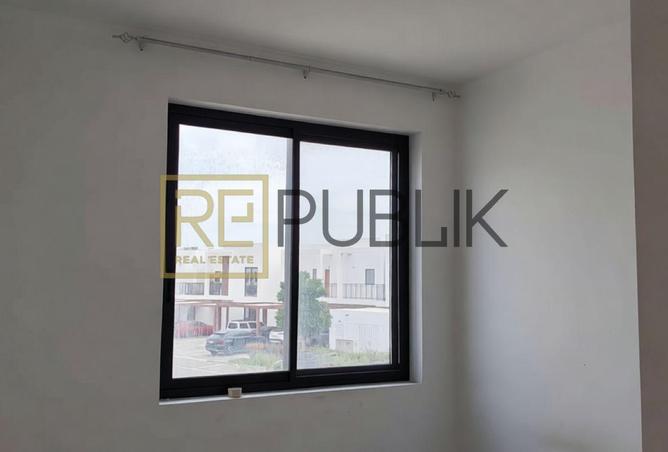 98241578 - Property Image 3