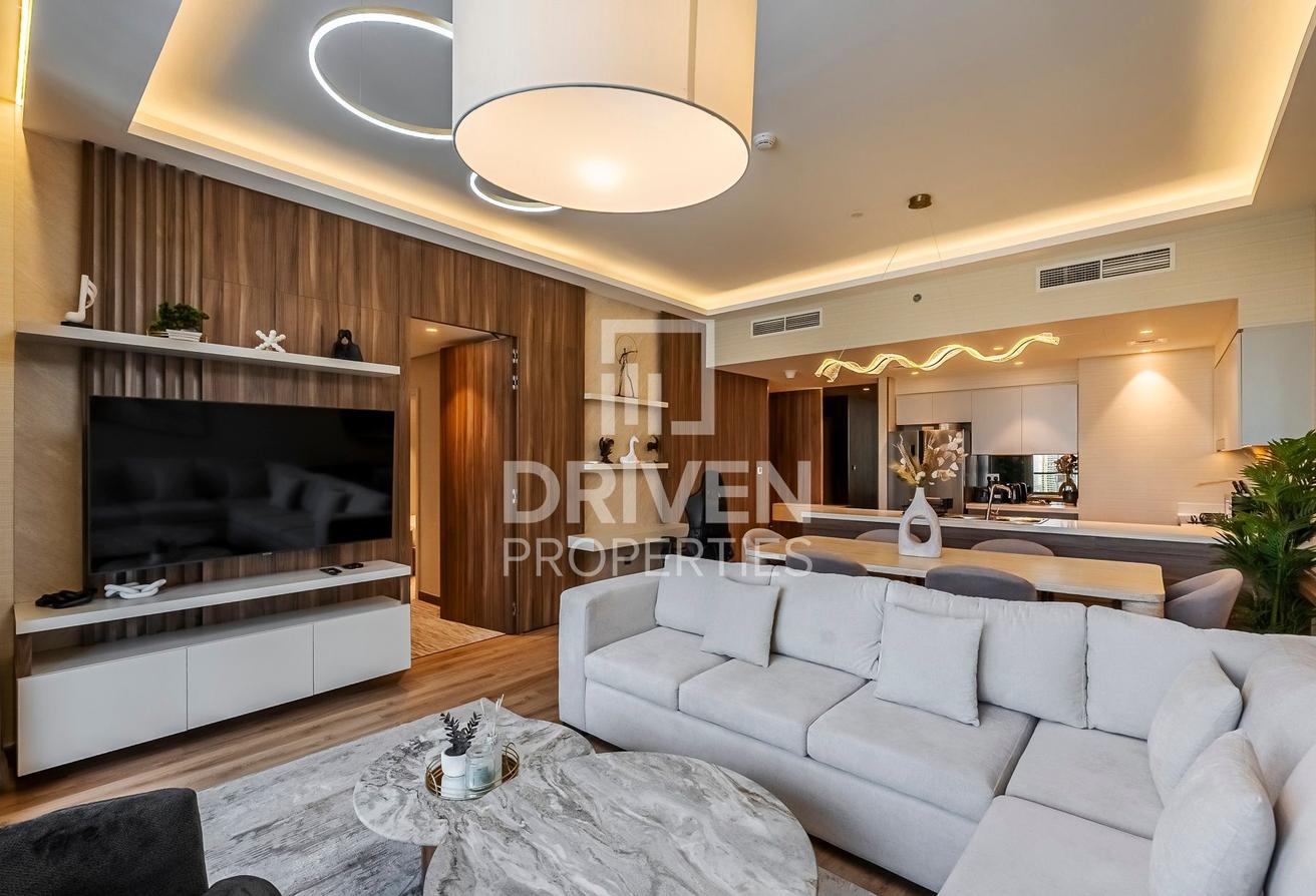 Upgraded | Burj Khalifa View | Elegant Layout photo 3
