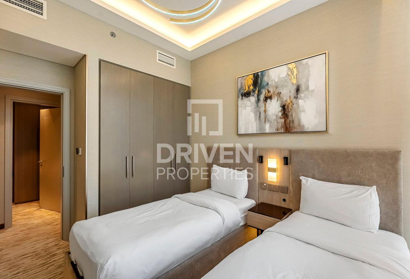 Upgraded | Burj Khalifa View | Elegant Layout photo 18