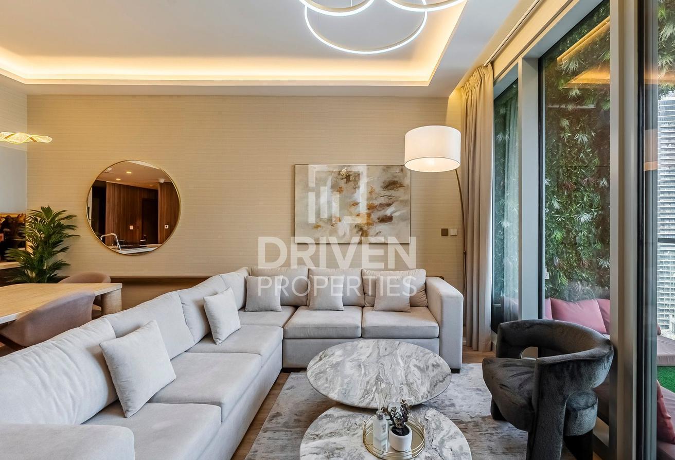 Upgraded | Burj Khalifa View | Elegant Layout photo 5
