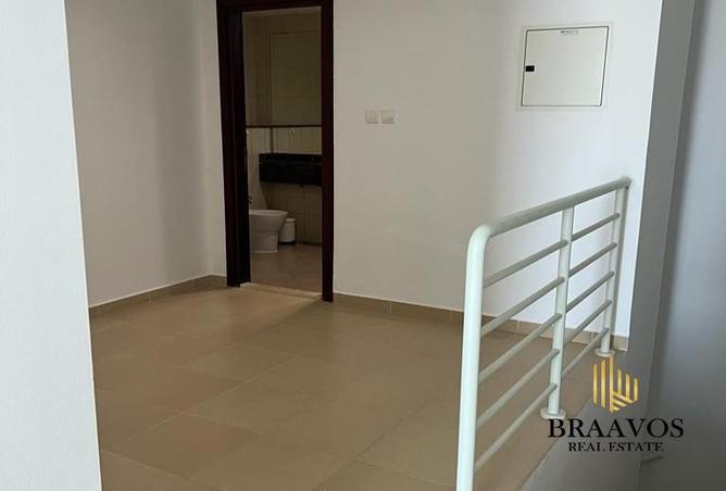 71902104 - Property Image 3