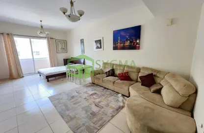 شقة - 1 حمام للايجار في مابل 2 - حدائق الإمارات 2 - قرية جميرا الدائرية - دبي