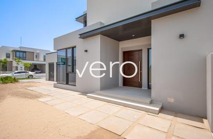 Villa - 4 - 5 for rent in Jebel Ali Village Townhouses - Jebel Ali Village - Jebel Ali - Dubai