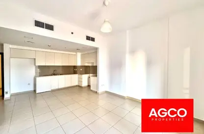 Apartment - 2 Bedrooms - 2 Bathrooms for sale in Hayat Boulevard 1B - Hayat Boulevard 1 - Hayat Boulevard - Town Square - Dubai Apartment - 2 Bedrooms - 2 Bathrooms for sale in Hayat Boulevard 1B - Hayat Boulevard 1 - Hayat Boulevard - Town Square - Dubai