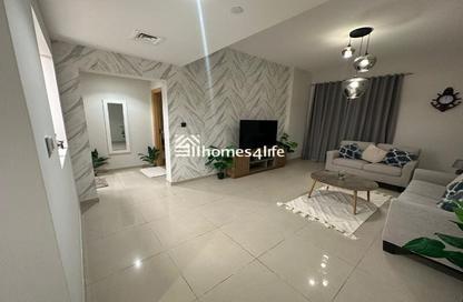 Apartment - 1 - 2 for sale in May Residence 4 - May Residence - District 10 - Jumeirah Village Circle - Dubai