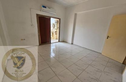 Apartment - 2 Bedrooms - 2 Bathrooms for rent in Zayd Bin Aslam Street - Abu shagara - Sharjah
