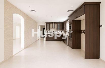 Villa - 5 - 5 for sale in Meadows 2 - Meadows - Dubai