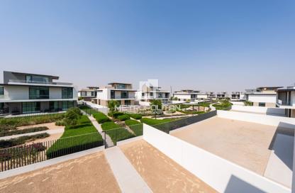 Villa - 4 - 6 for sale in Farm Gardens 1 - Farm Gardens - The Valley - Dubai Villa - 4 - 6 for sale in Farm Gardens 1 - Farm Gardens - The Valley - Dubai