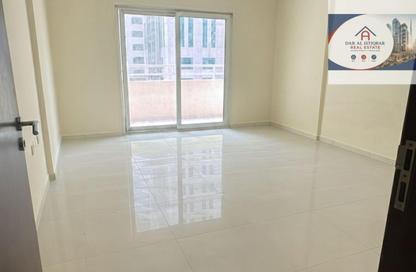 Apartment - 2 Bedrooms - 2 Bathrooms for rent in Safia Tower - Al Majaz 3 - Al Majaz - Sharjah