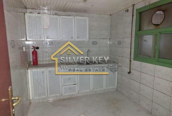 73845057 - Property Image 2