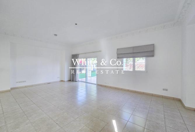 97380277 - Property Image 2