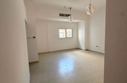 Apartment - 1 Bedroom - 2 Bathrooms for rent in Al Butina 9 Building - Al Butina - Sharjah