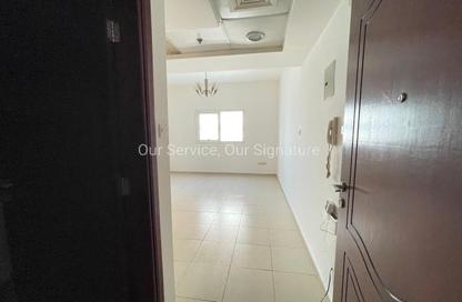 Apartment - Studio - 1 Bathroom for rent in New Al Taawun Road - Al Taawun - Sharjah Apartment - Studio - 1 Bathroom for rent in New Al Taawun Road - Al Taawun - Sharjah