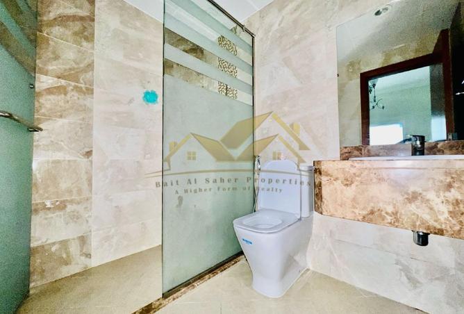 63672389 - Property Main Image