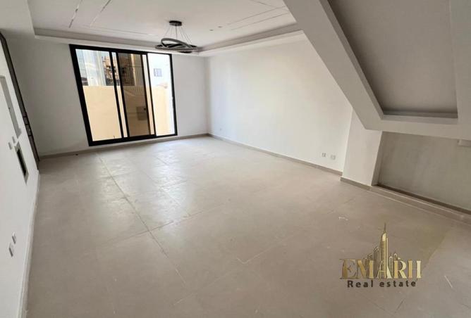 84063380 - صورة العقار 3
