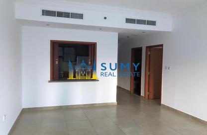 Apartment - 1 Bedroom - 2 Bathrooms for rent in MAG 218 - Dubai Marina - Dubai