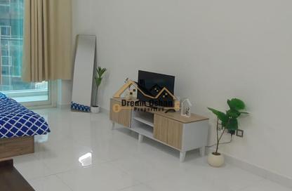 Apartment - Studio - 4 Bathrooms for rent in Arabian Gate - Dubai Silicon Oasis - Dubai