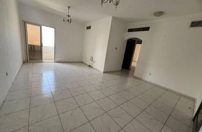 شقة - 2 غرف نوم - 2 حمامات للايجار في الند - القاسمية - الشارقة
