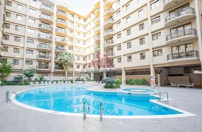 Apartment - 3 Bedrooms - 2 Bathrooms for rent in Golden Sands 2 - Mankhool - Bur Dubai - Dubai