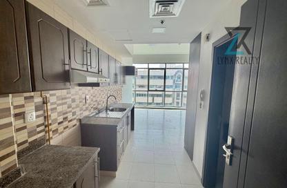 Apartment - Studio - 1 for rent in Al Waleed 5 Building - Al Karama - Bur Dubai - Dubai Apartment - Studio - 1 for rent in Al Waleed 5 Building - Al Karama - Bur Dubai - Dubai