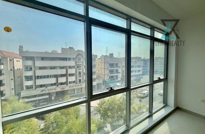 Apartment - Studio - 1 for rent in Al Waleed 5 Building - Al Karama - Bur Dubai - Dubai Apartment - Studio - 1 for rent in Al Waleed 5 Building - Al Karama - Bur Dubai - Dubai