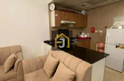 شقة - غرفة نوم - 2 حمامات للبيع في سيتي تاور - النعيمية - عجمان