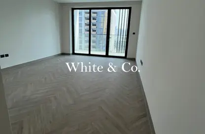 شقة - غرفة نوم - 2 حمامات للايجار في سكن الف نون - منطقة 16 - قرية جميرا الدائرية - دبي