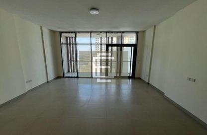 Apartment - 1 Bedroom - 2 Bathrooms for rent in Dubai Wharf Tower 2 - Dubai Wharf - Al Jaddaf - Dubai