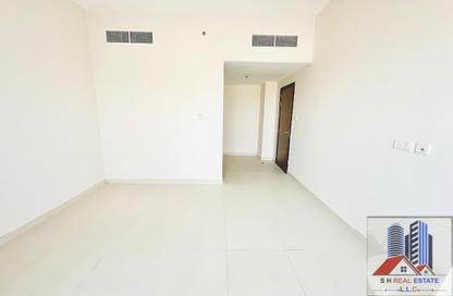 Apartment - 2 Bedrooms - 3 Bathrooms for rent in Aamna Residency - International City Phase 2 - Al Warsan 4 - Al Warsan - Dubai