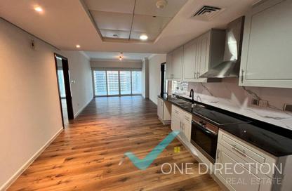 Apartment - 2 - 3 for rent in Lake View Tower - JLT Cluster B - Jumeirah Lake Towers - Dubai