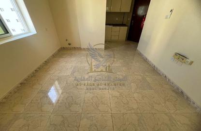 Apartment - Studio - 1 for rent in Al Nabaa Building - Al Naba'ah - Al Sharq - Sharjah