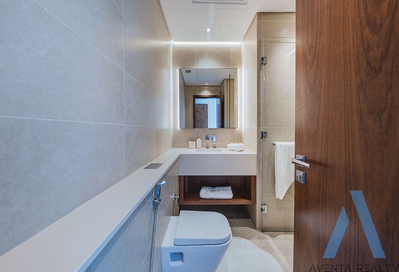 Fully Upgraded | Full Marina View | High Floor photo 15