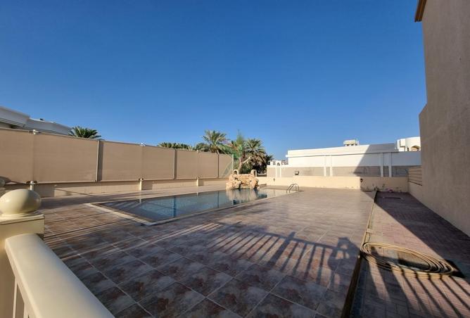 53160845 - Property Image 2