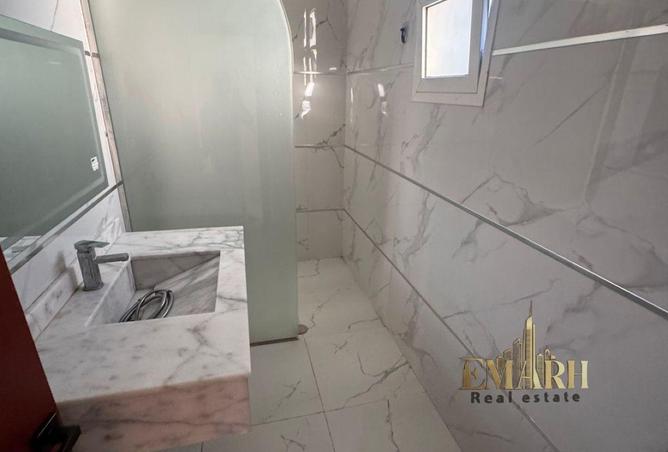 99556959 - Property Image 2