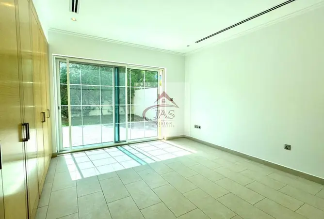 145989068 - Property Image 2