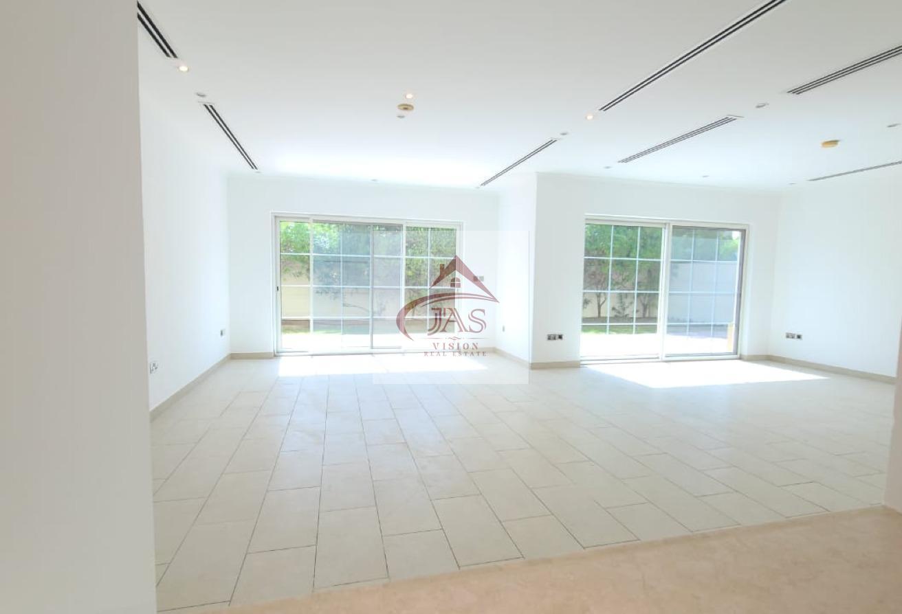 SINGLE ROW | HUGE GARDEN | 4 BEDROOMS LEGACY VILLA photo 10