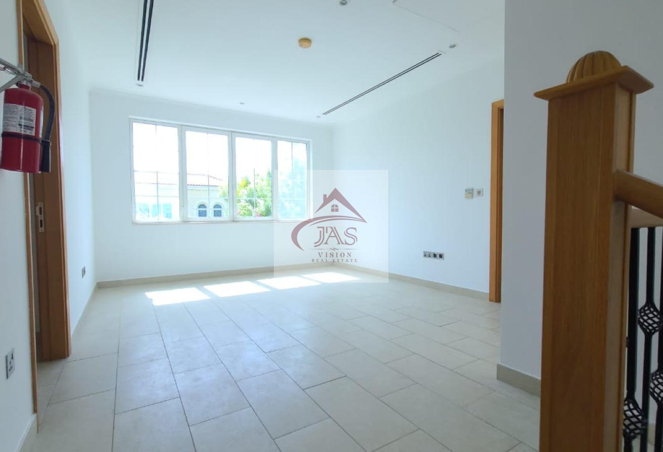 SINGLE ROW | HUGE GARDEN | 4 BEDROOMS LEGACY VILLA photo 12