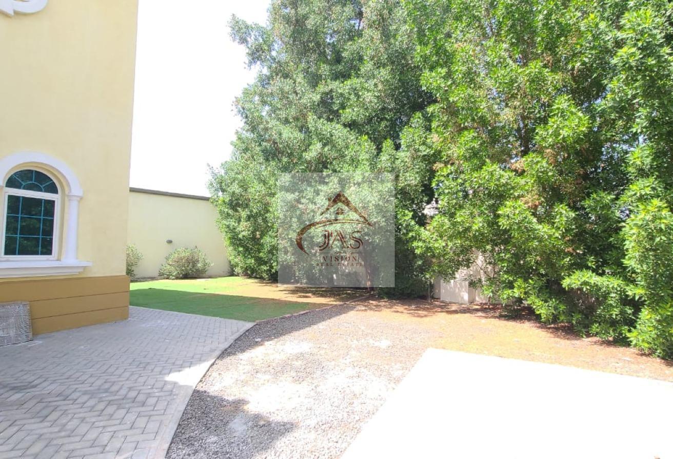 SINGLE ROW | HUGE GARDEN | 4 BEDROOMS LEGACY VILLA photo 19