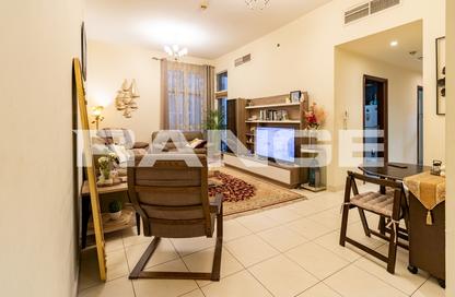 Apartment - 2 - 2 for sale in La Fontana - Arjan - Dubai