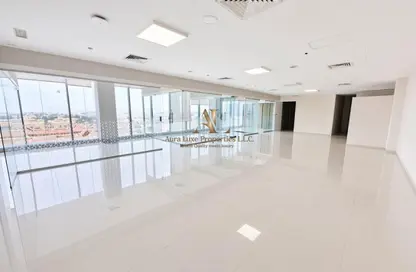 Office Space - Studio - 4 Bathrooms for rent in Al Barsha 1 - Al Barsha - Dubai