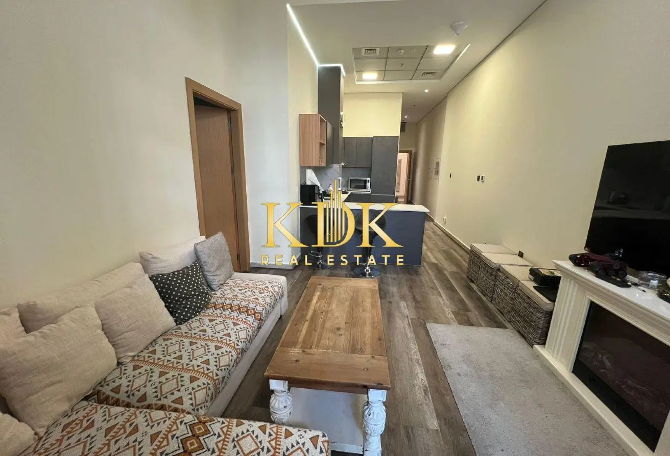 100412174 - Property Main Image